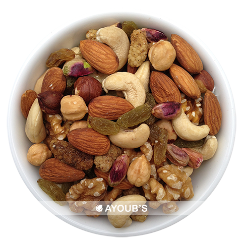 Mix of Pistachios Almonds Cashews Hazelnuts Walnuts Raisins Mulberries